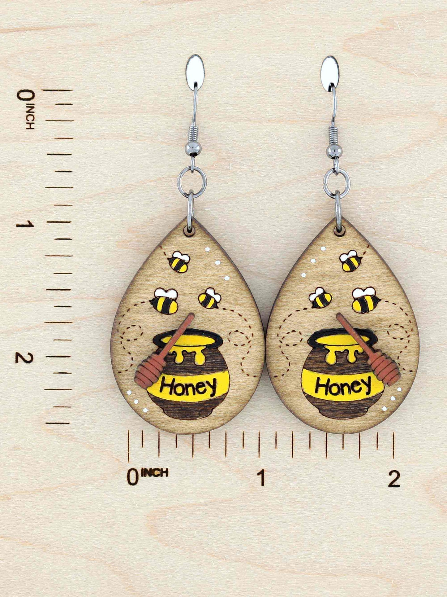 bee earring measurements