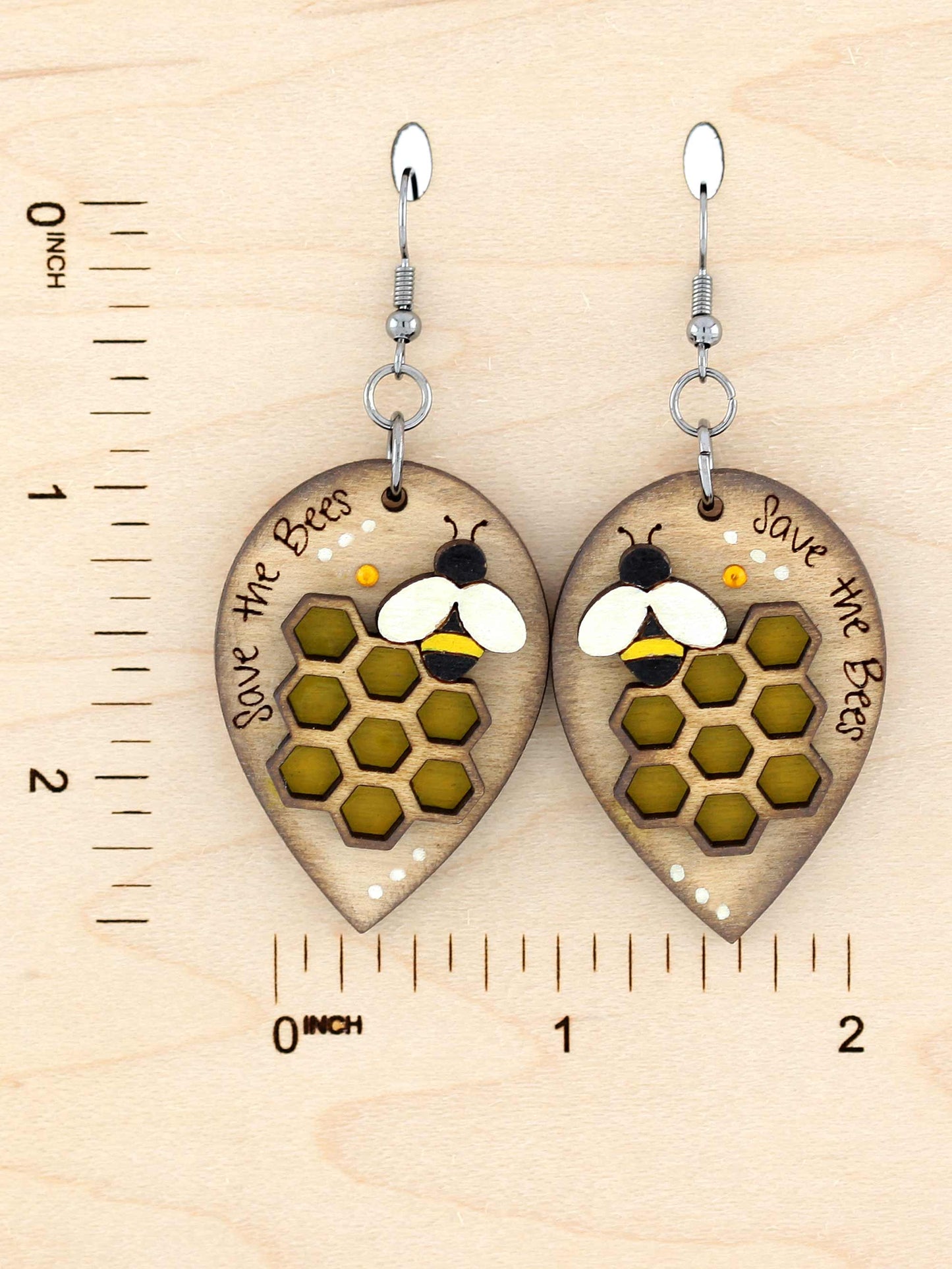 bee earrings measurements